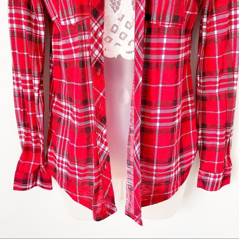 DEREK HEART | Flannel Checkered Button Up Blouse - Picture 3 of 9